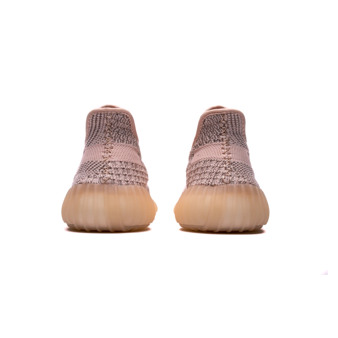 Ad Yeezy 350 Boost V2 Synth Reflective