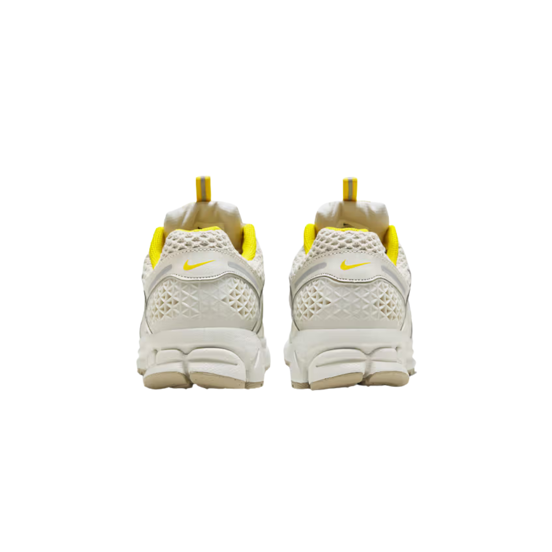 NK Zoom Vomero 5 Light Bone Yellow