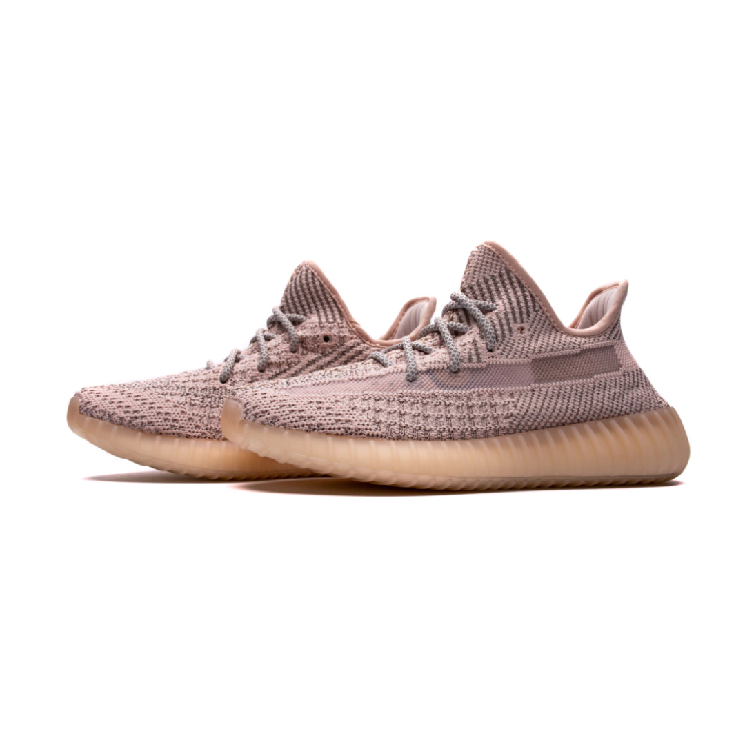 Ad Yeezy 350 Boost V2 Synth Reflective