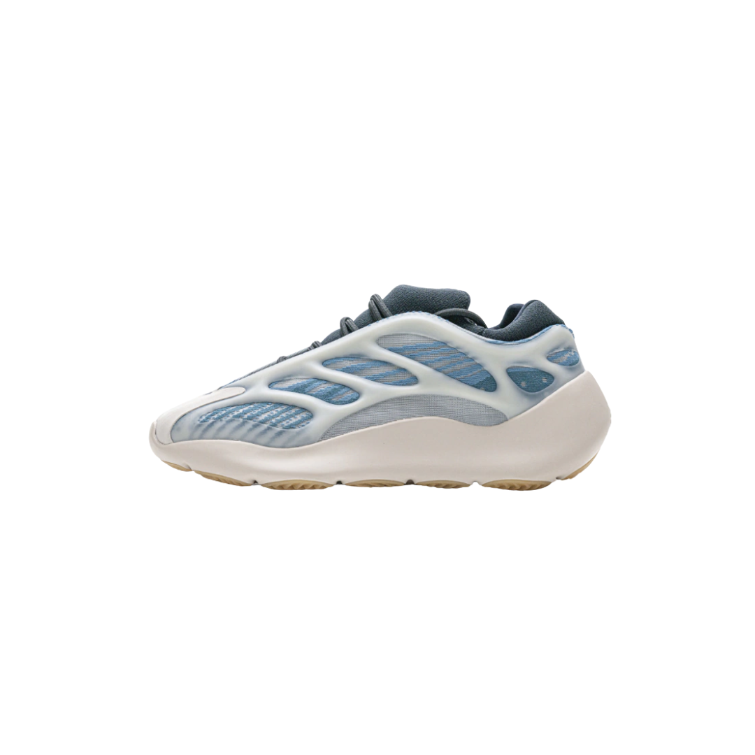 Ad Yeezy 700 V3 Kyanite