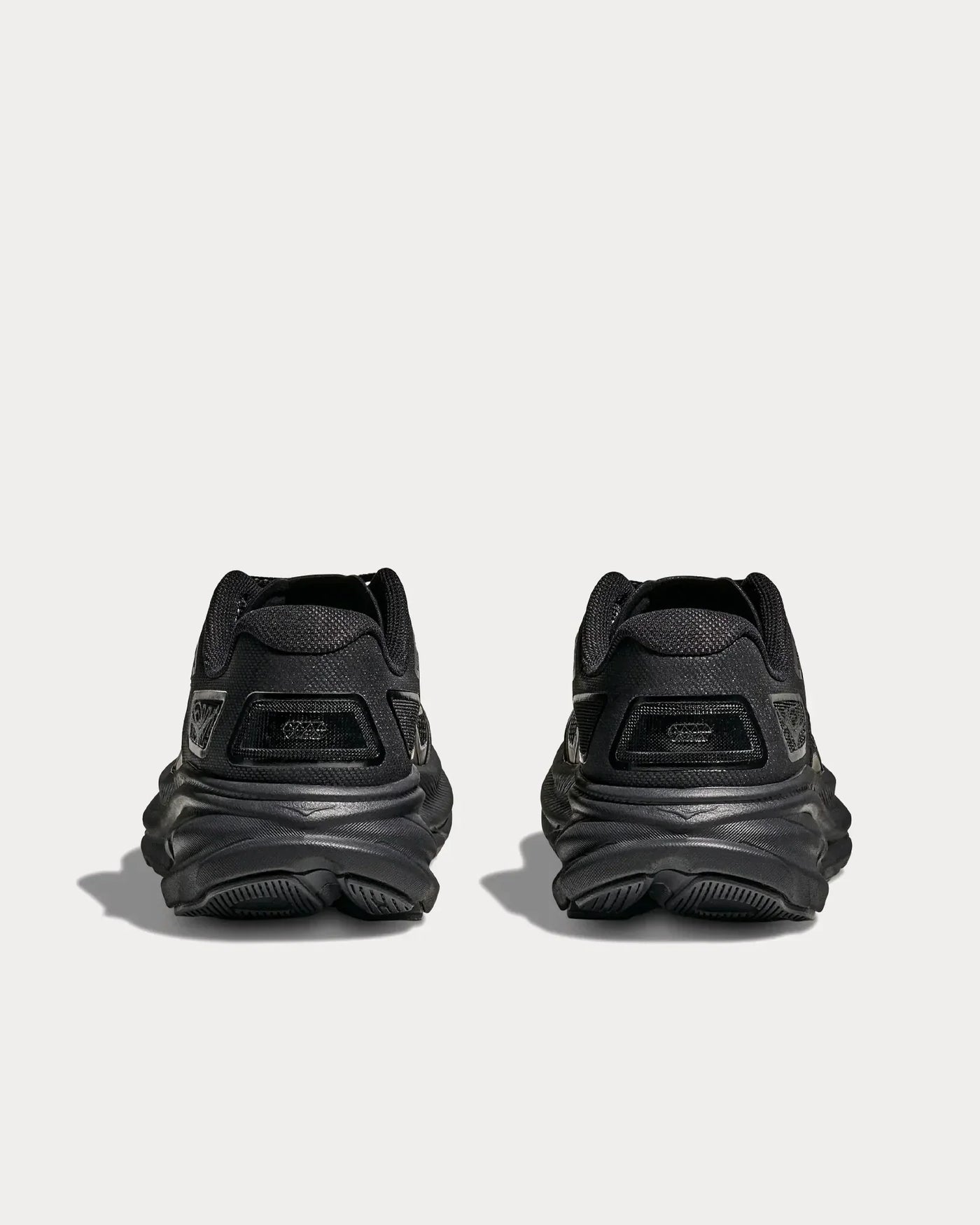 HKA Clifton One9 - Black/Carbon Black