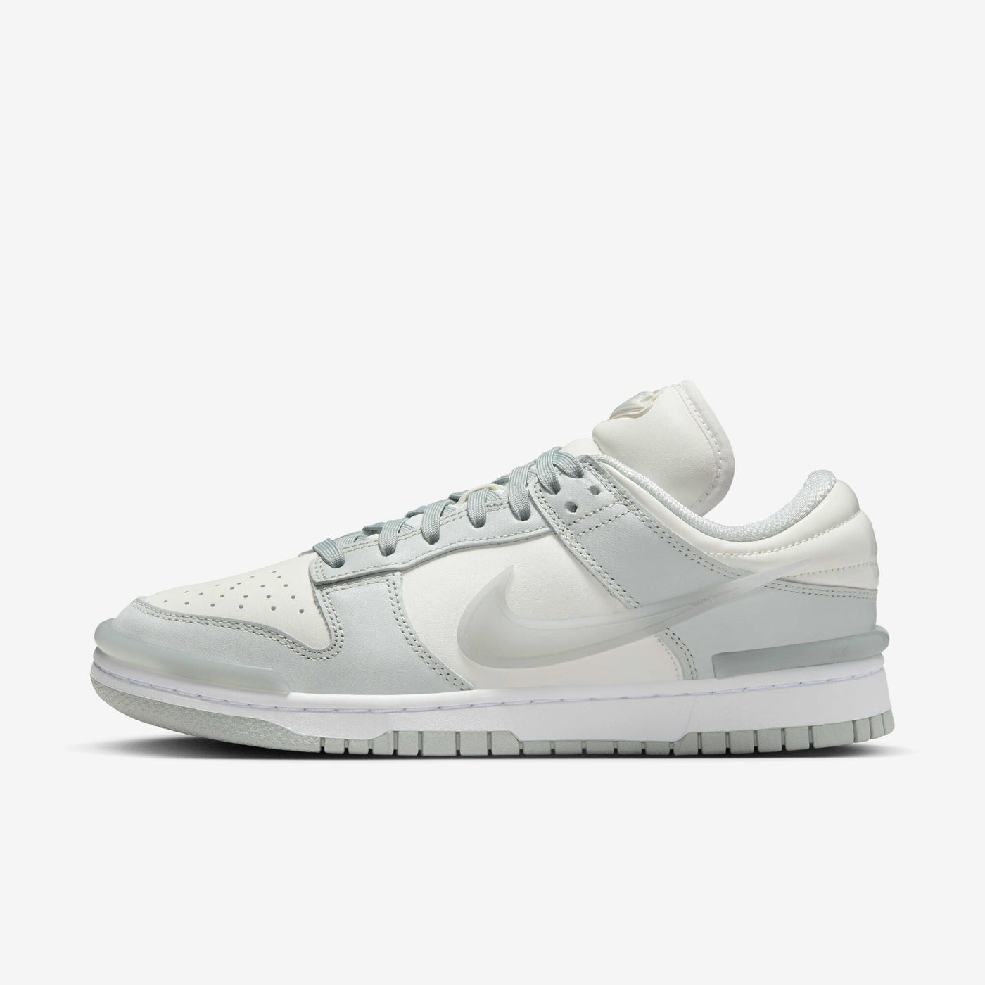 NK Dunk Low Twist -  Light Silver/White