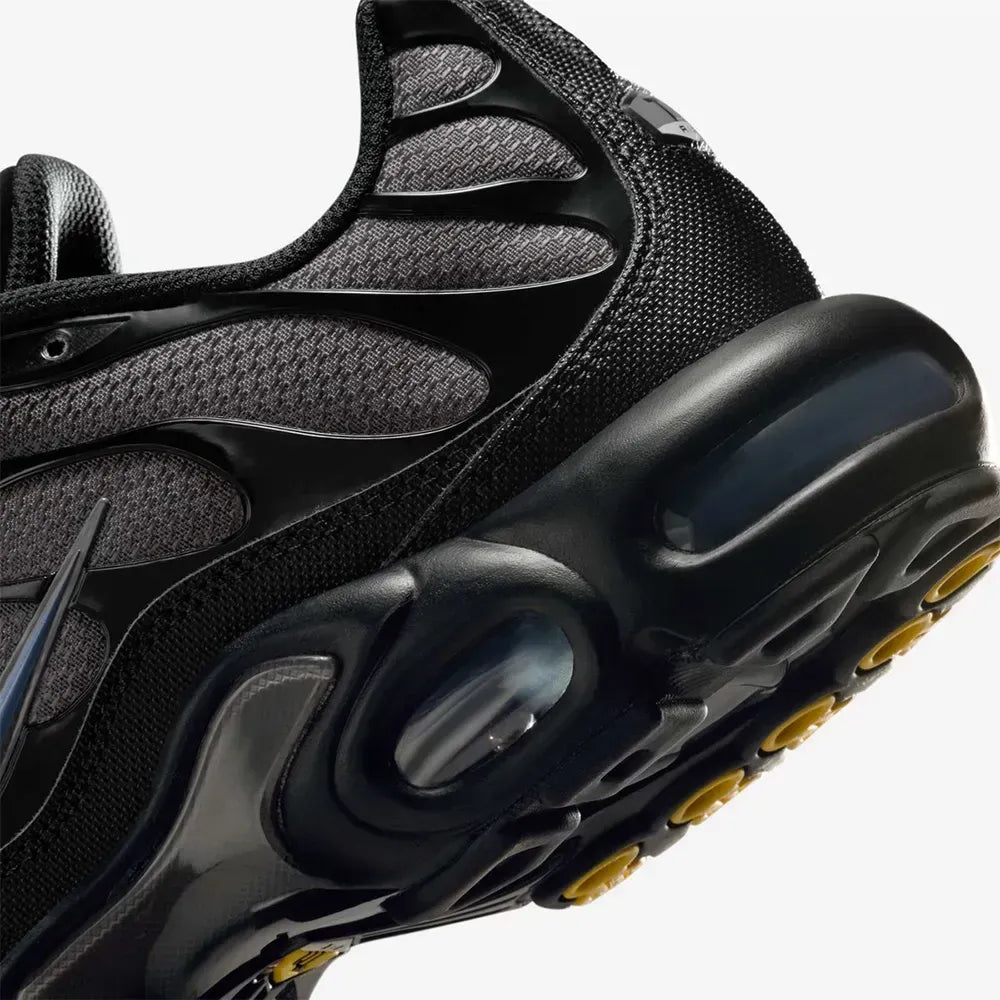 NK Air Max Plus - Black/Blue