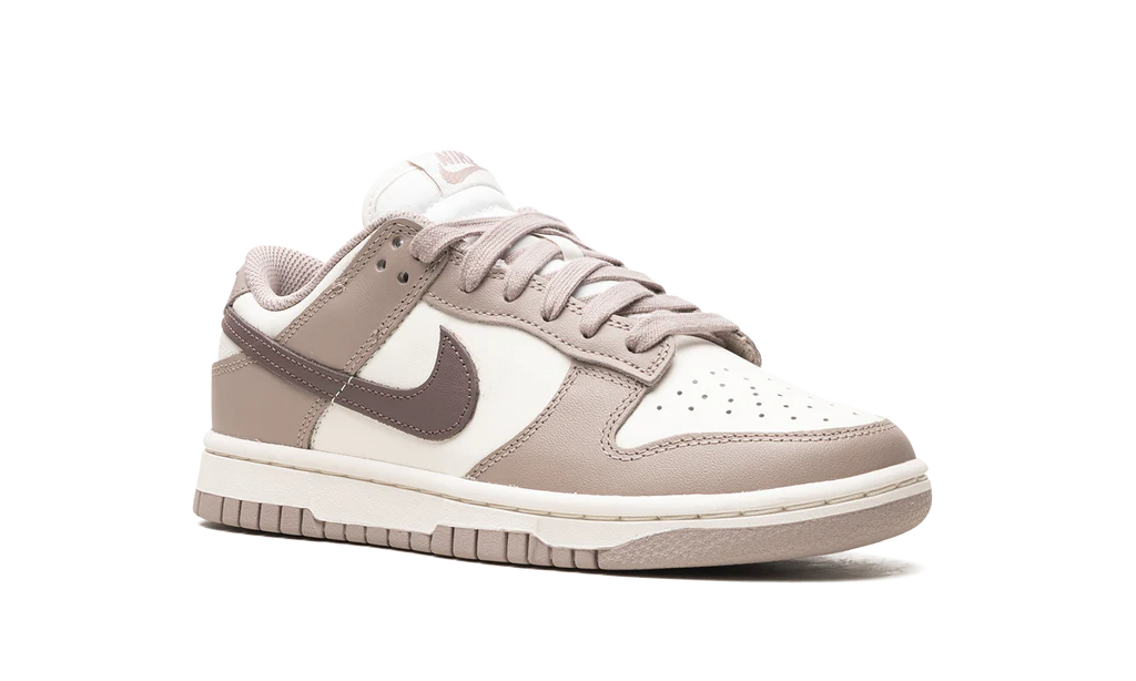 NK Dunk Low Diffused Taupe