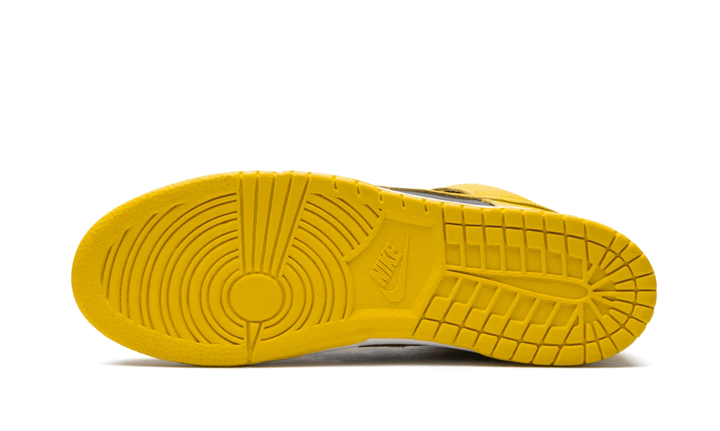 NK Dunk High Varsity Maize