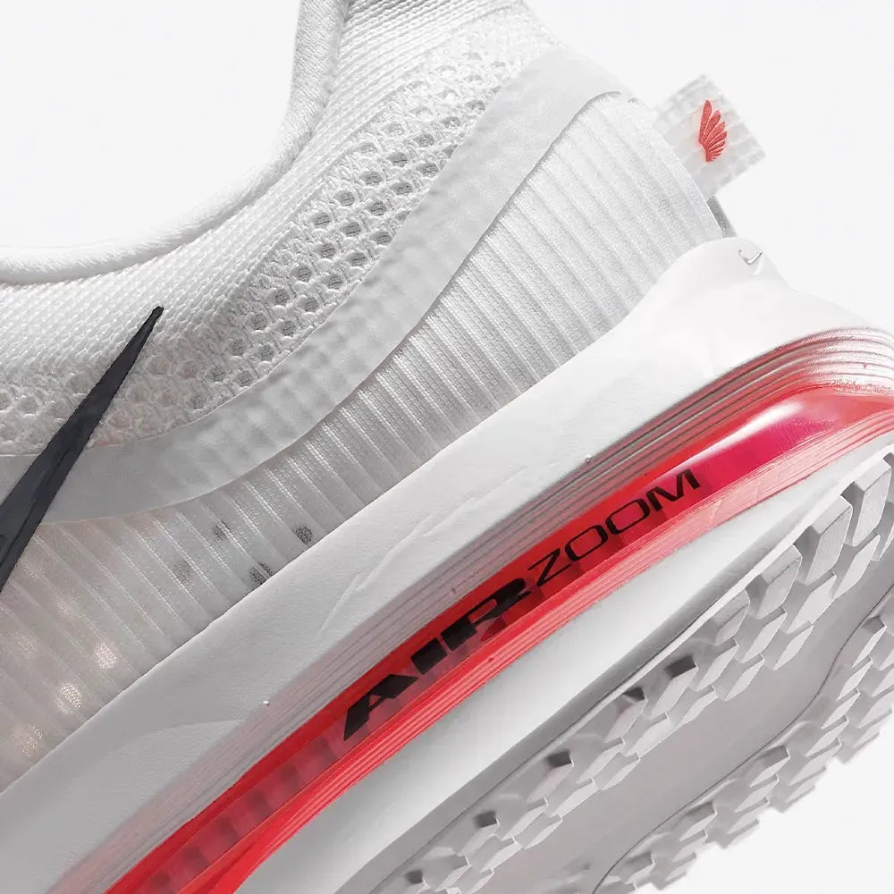 NK Pegasus Premium - Summit White Bright Crimson