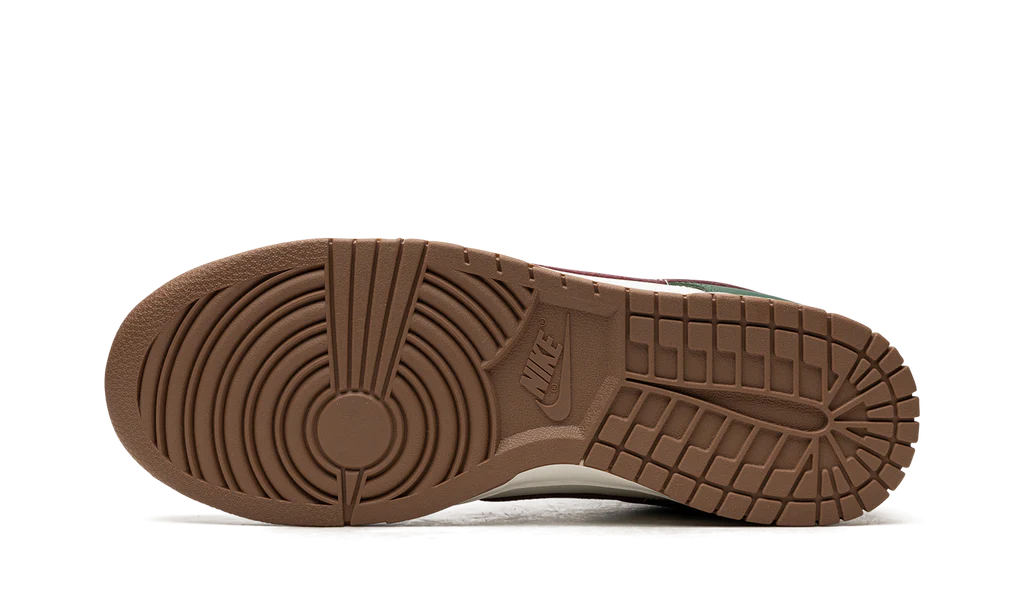 NK Dunk Low Gorge Green