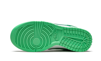 NK Dunk Low Green Glow