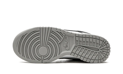 NK Dunk Low Golden Gals