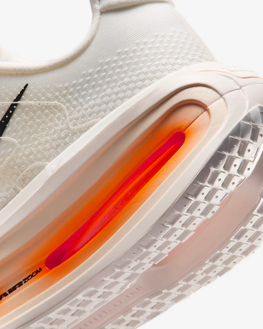 NK Vomero Premium Orange