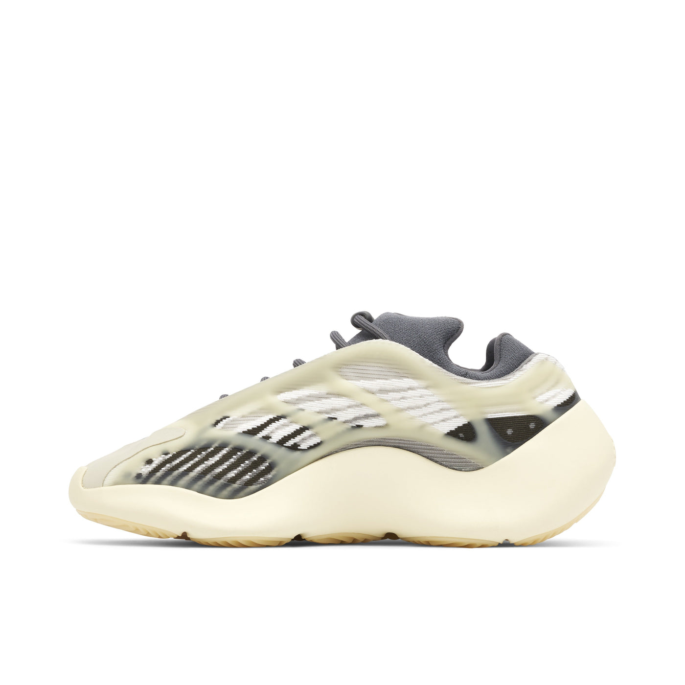 Ad Yeezy 700 V3 Fade Salt