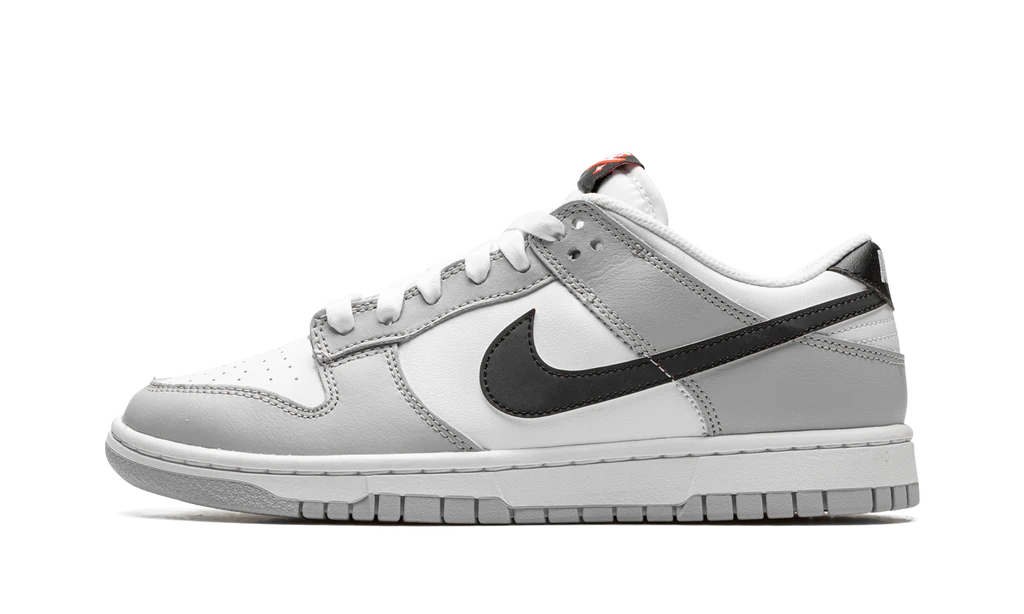 NK Dunk Low SE Jackpot