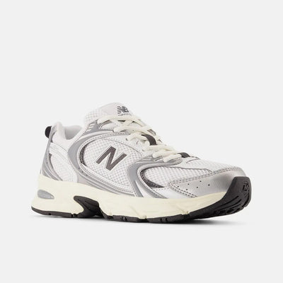 NB 530 – White/Black