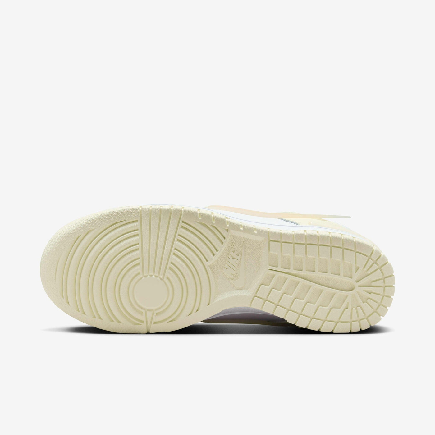 NK Dunk Low Twist - Coconut Milk/White