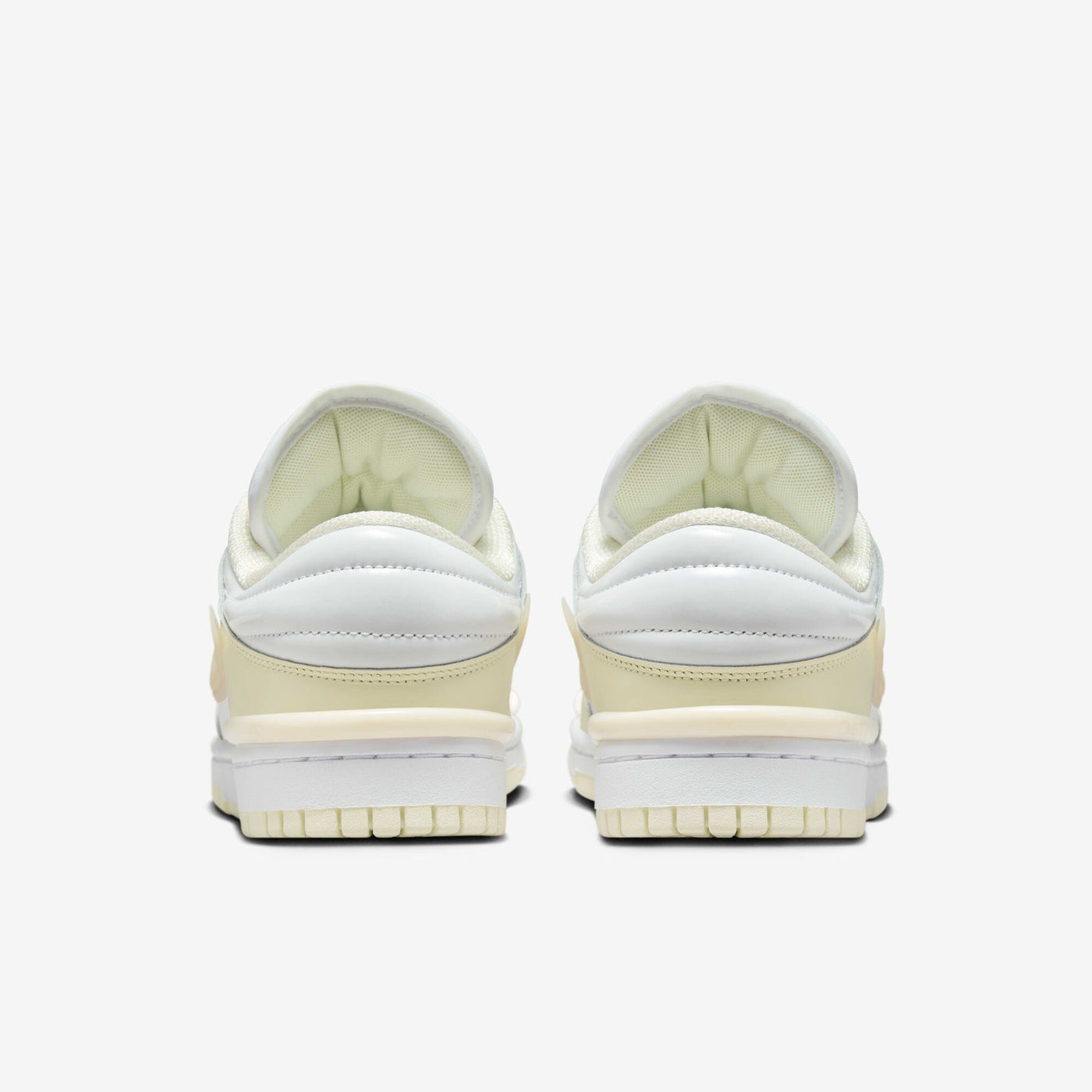 NK Dunk Low Twist - Coconut Milk/White