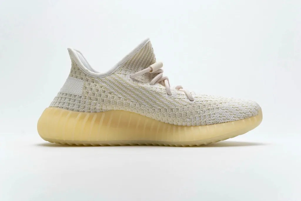 Ad Yeezy Boost 350 V2