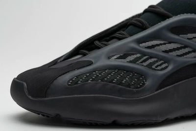 Ad Yeezy 700 V3 Alvah Real Boost