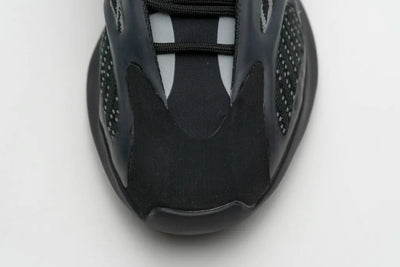 Ad Yeezy 700 V3 Alvah Real Boost