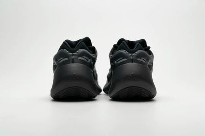 Ad Yeezy 700 V3 Alvah Real Boost