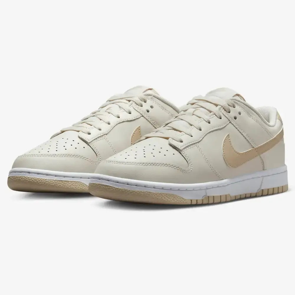 NK Dunk Low - Light Bone Tan