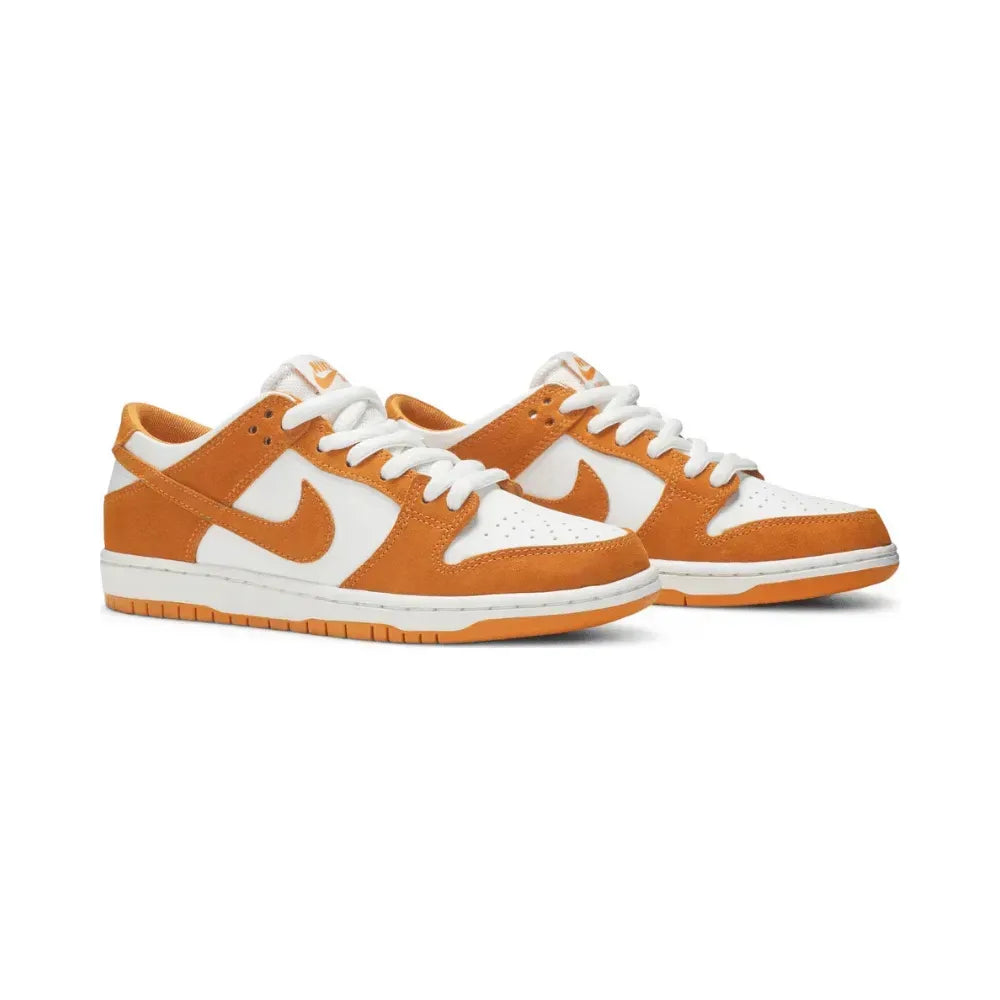 NK Dunk Low - Circuit Orange