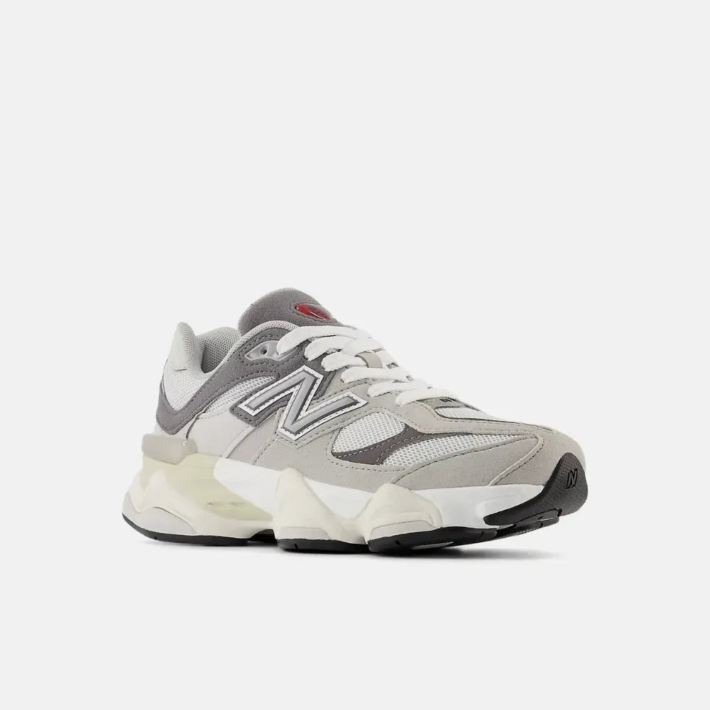 NB 9060 Raincloud Castlerock