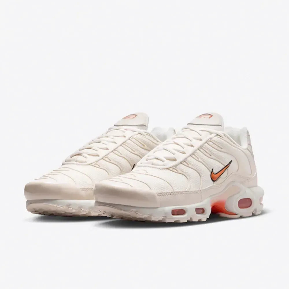 NK Air Max Plus - White/Orange