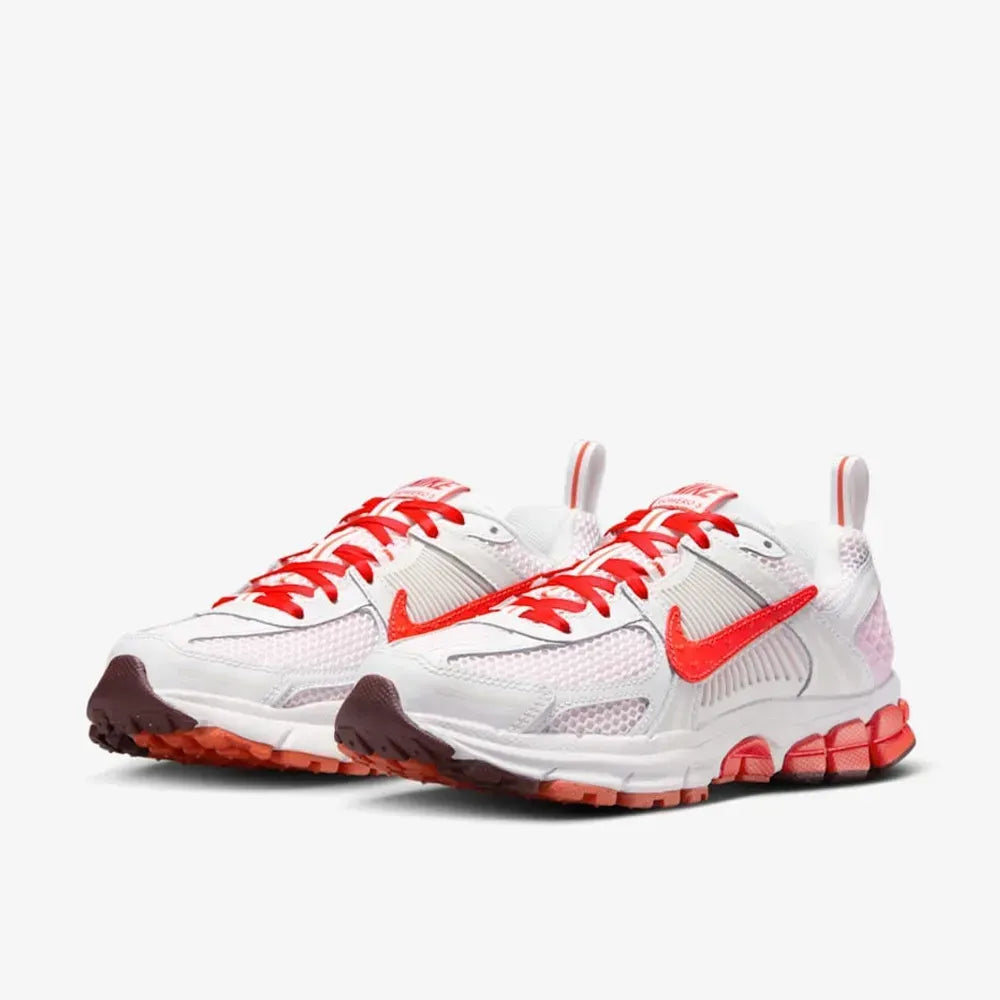 NK Zoom Vomero 5 Valentine's Day