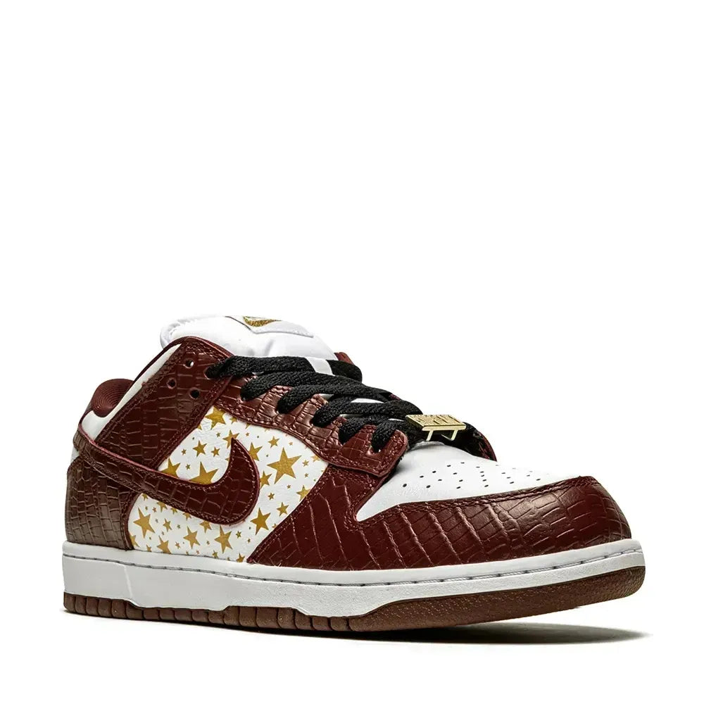 SUP x NK SB Dunk Low Stars Barkroot Brown