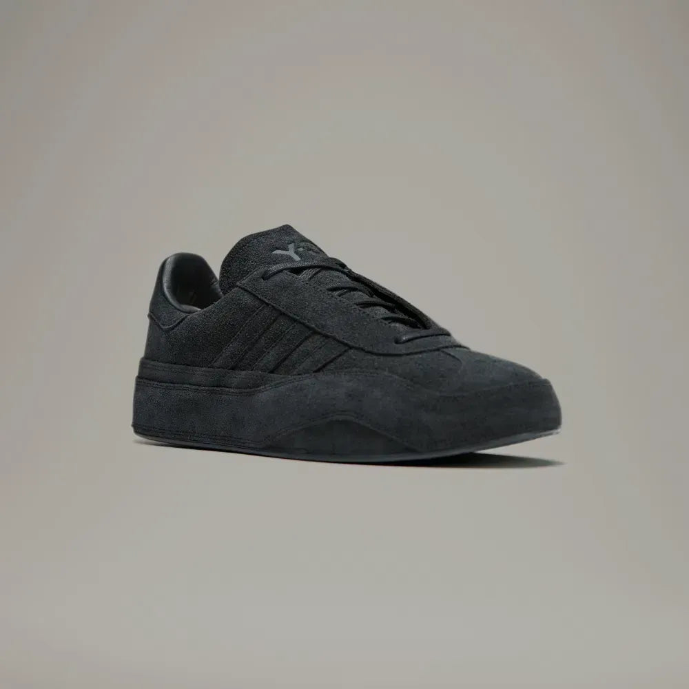 Ad Gazelle Y3 - Black