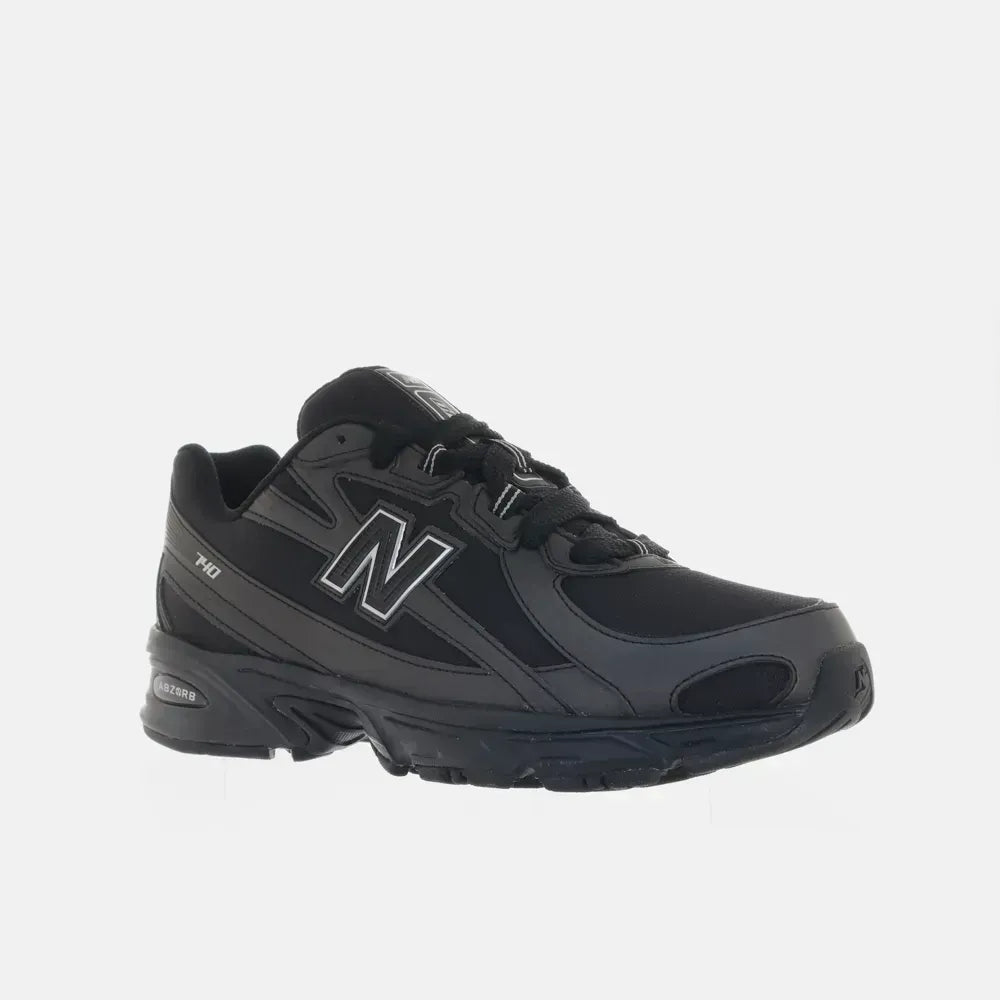 NB 740 - Black Silver