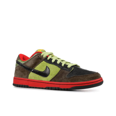 NK SB Dunk Low Asparagus