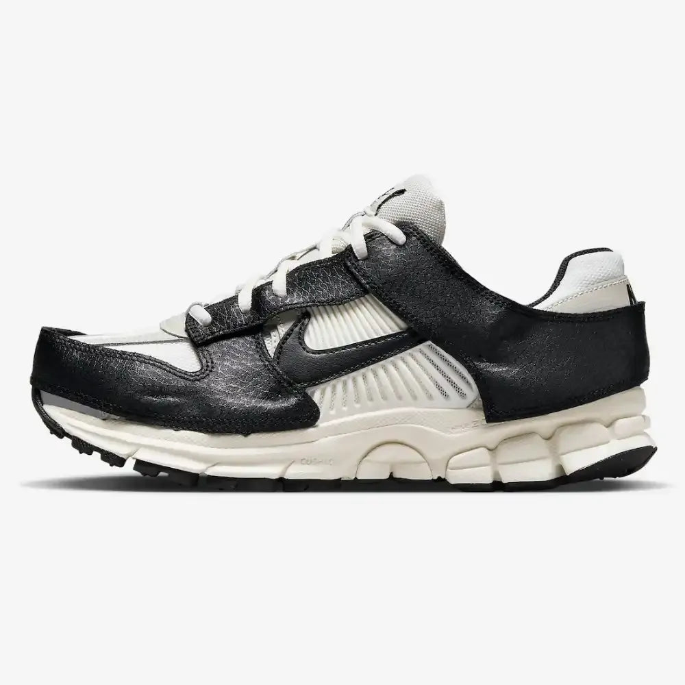 NK Zoom Vomero 5 Timeless