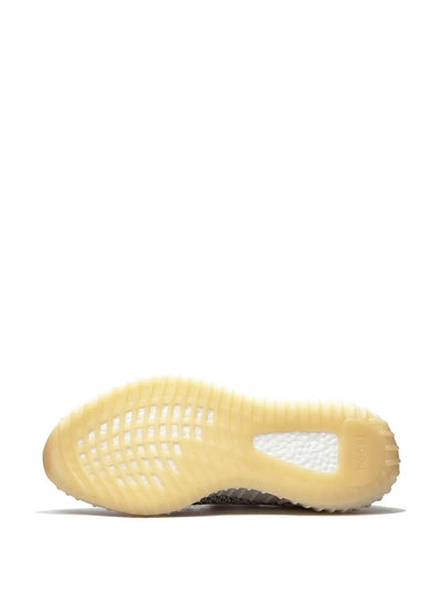 Ad Yeezy 350 Boost V2 Synth