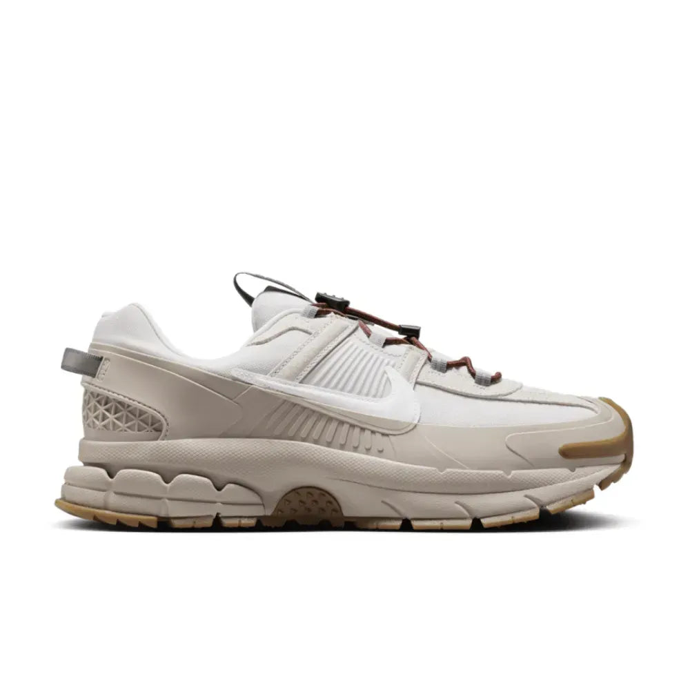 NK Zoom Vomero Roam College Grey White Gum