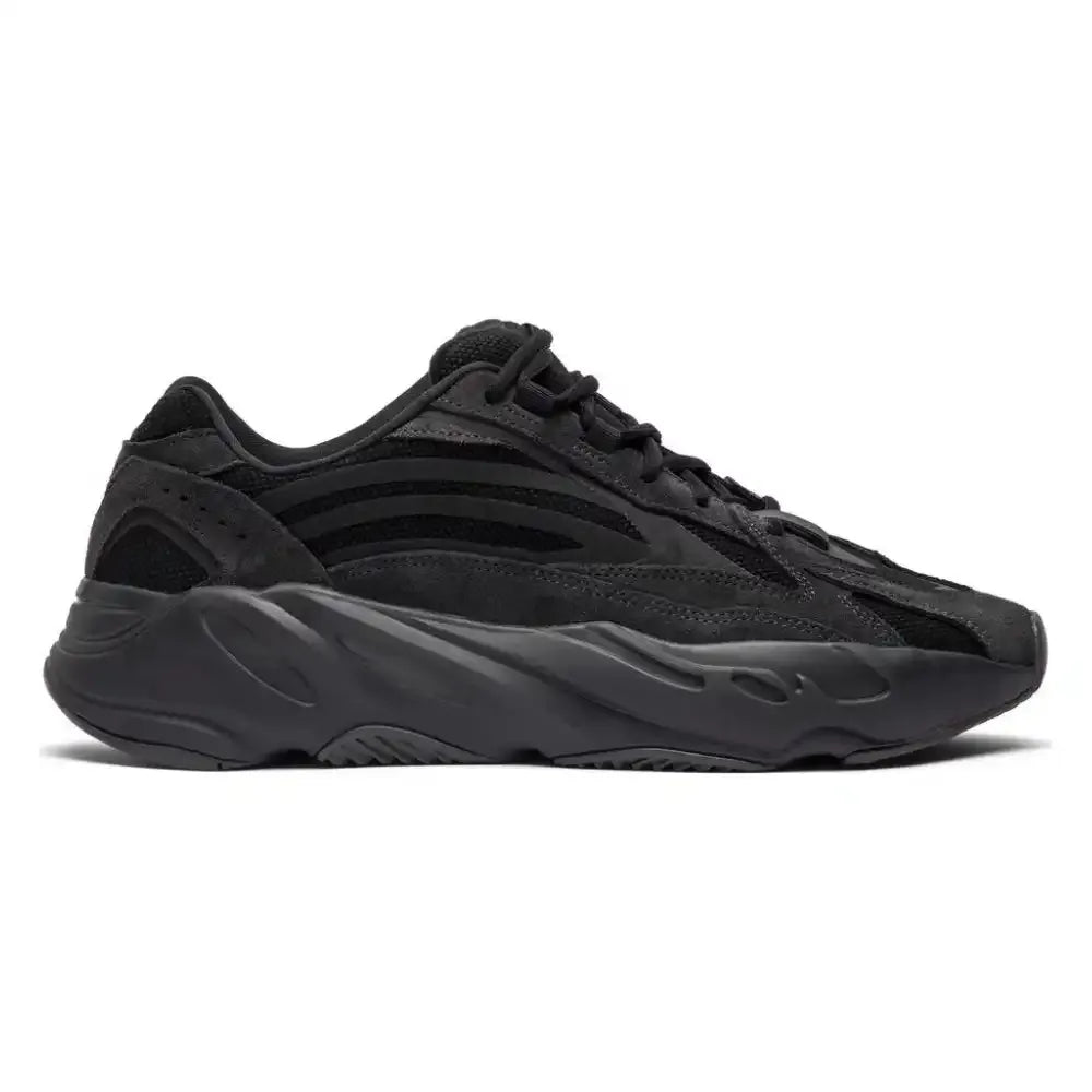V2 Yeezy Boost 700 V2 Vanta