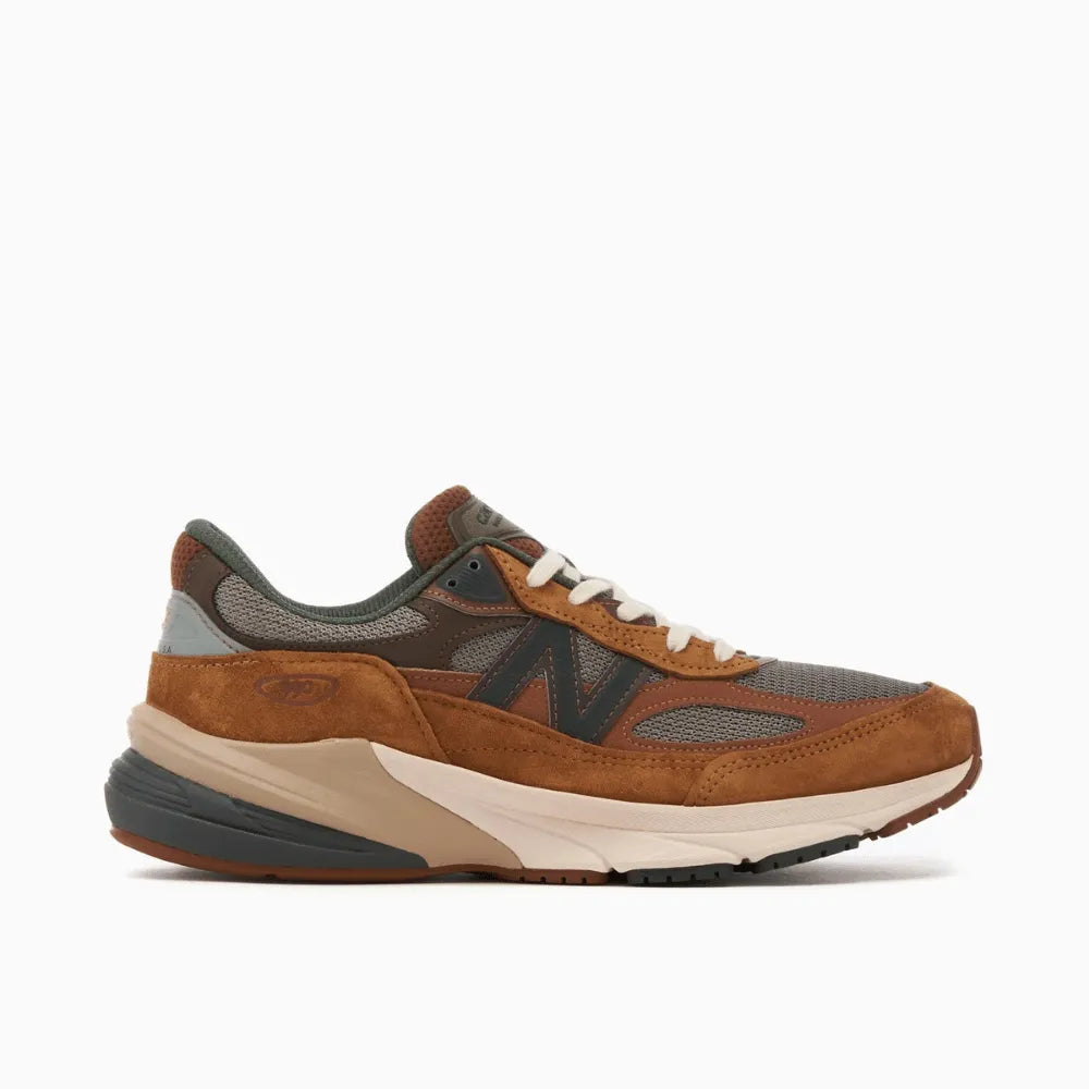 Carhartt WIP x NB 990v6 MiUSA – Sculpture Center