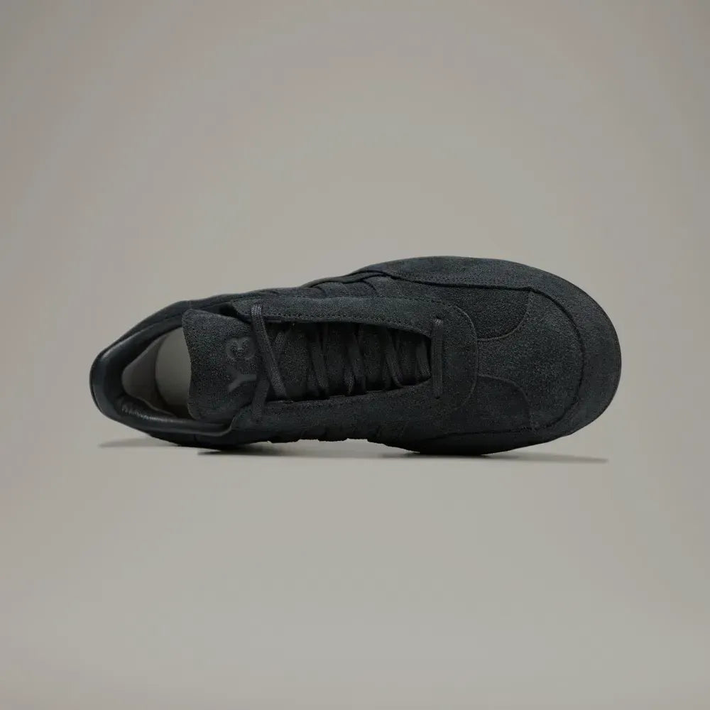 Ad Gazelle Y3 - Black