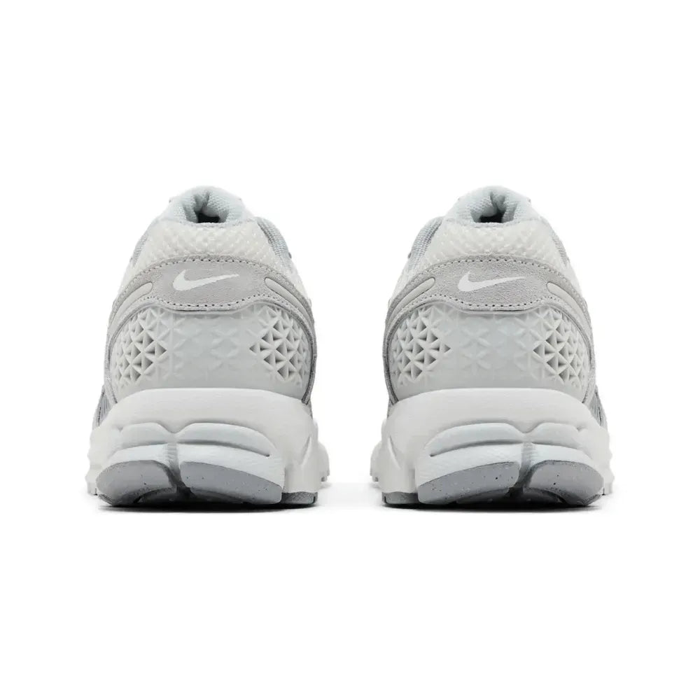 NK Zoom Vomero 5 Pure Platinum