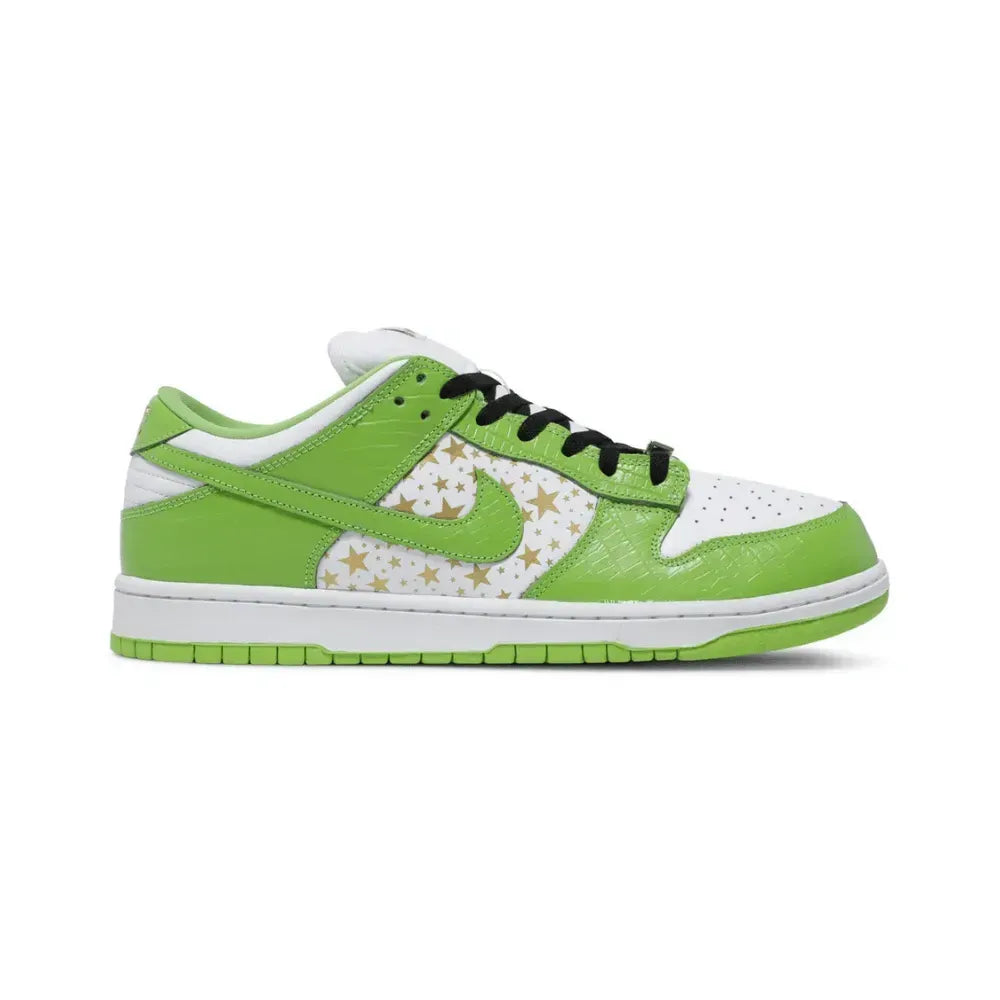 SUP x NK SB Dunk Low Stars Mean Green