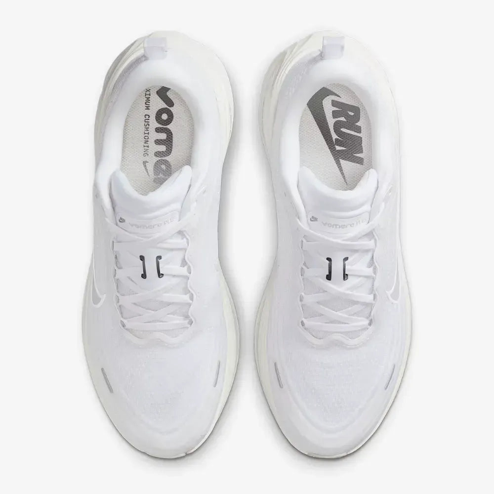 NK Vomero Plus White Photon Dust Metallic Silver Summit