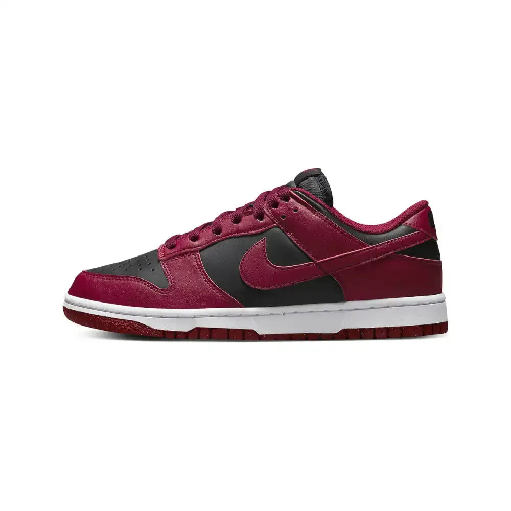 NK Dunk Low - Next Nature Dark Red/Black