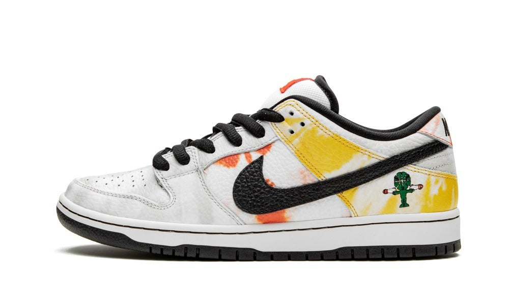 NK SB Dunk Low – Raygun Tie-Dye White