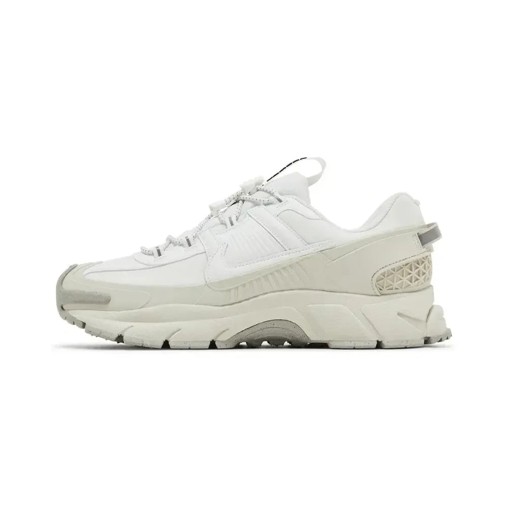 NK Zoom Vomero 5 Roam Summit White