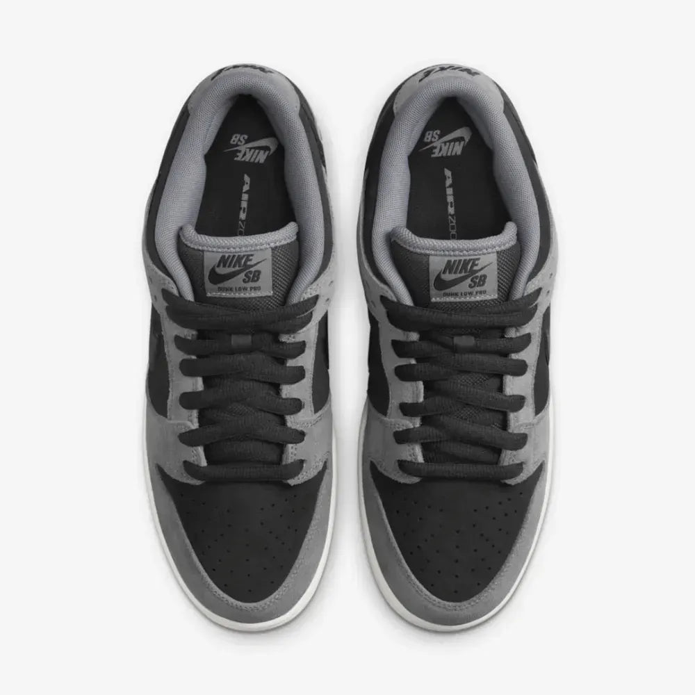NK Dunk Low - Dark Smoke Grey