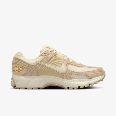 NK Zoom Vomero 5 Beach Light Khaki