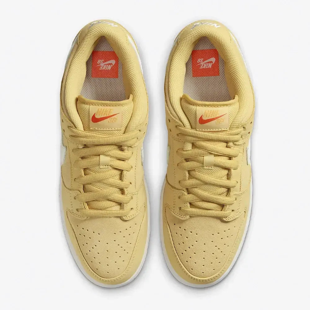 NK Dunk Low - Saturn Gold