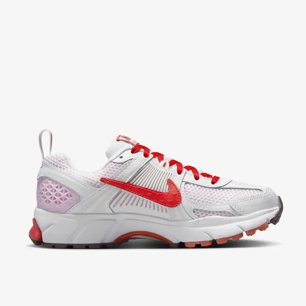 NK Zoom Vomero 5 Valentine's Day