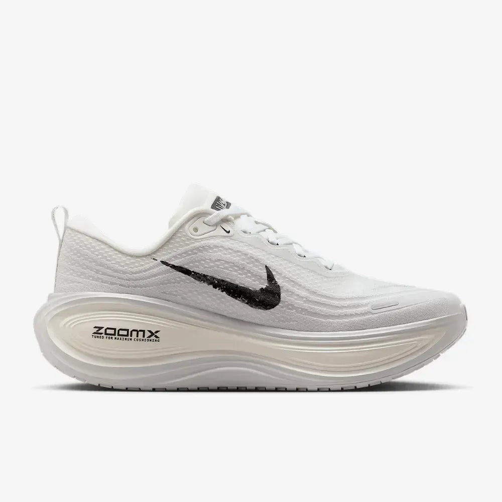 NK Vomero Plus Summit White Vast Grey Sail Black