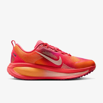 NK Vomero 18 SE Ember Glow Sweet Beet Marrakesh Washed Coral